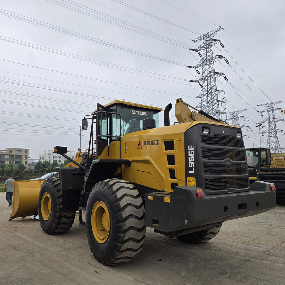 SDLG L956F - Колёсный погрузчик: фото 5 SDLG L956F - Колёсный погрузчик: фото 5