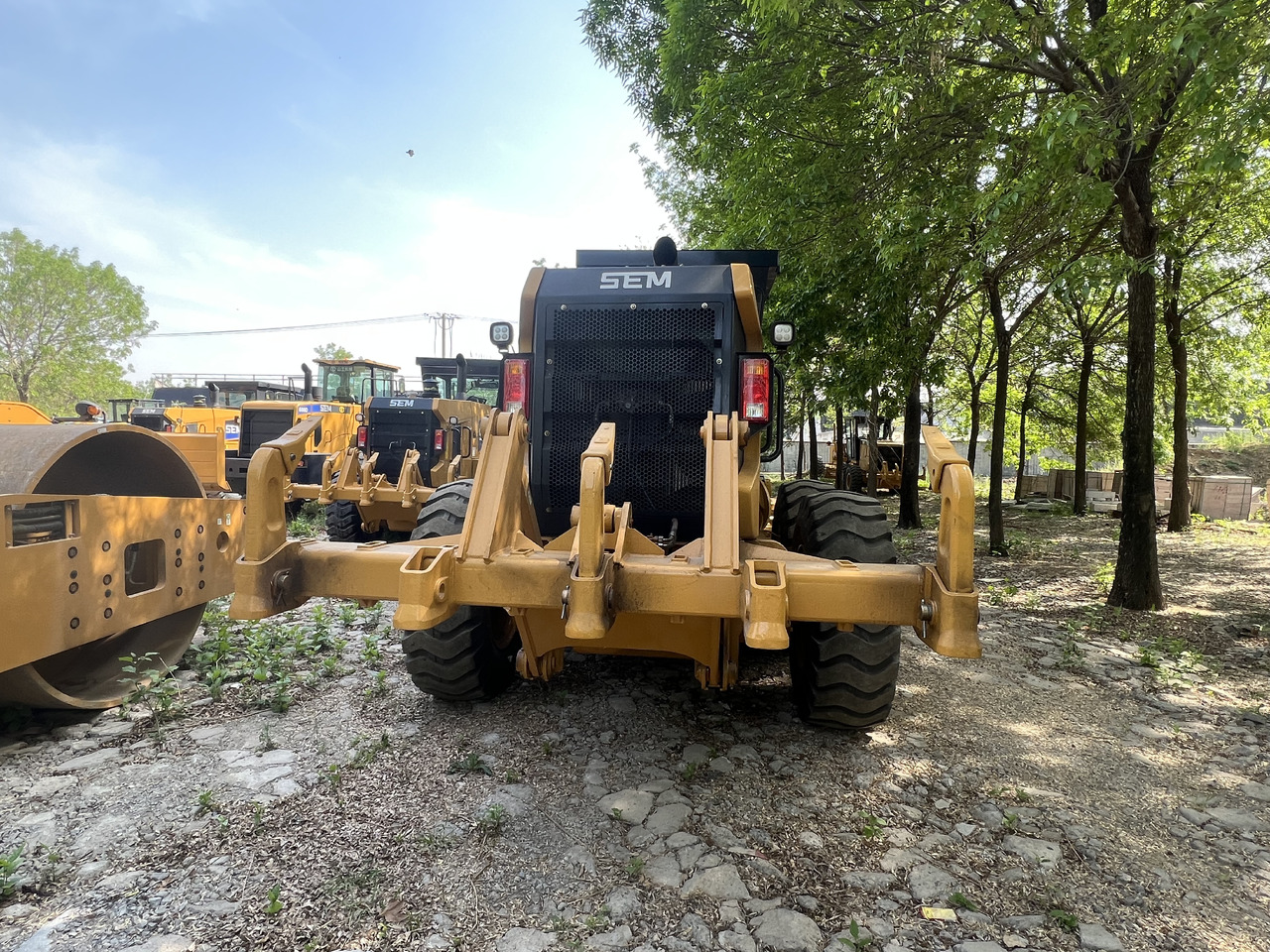 Новый Грейдер SEM SEM920F: фото 6 Новый Грейдер SEM SEM920F: фото 6