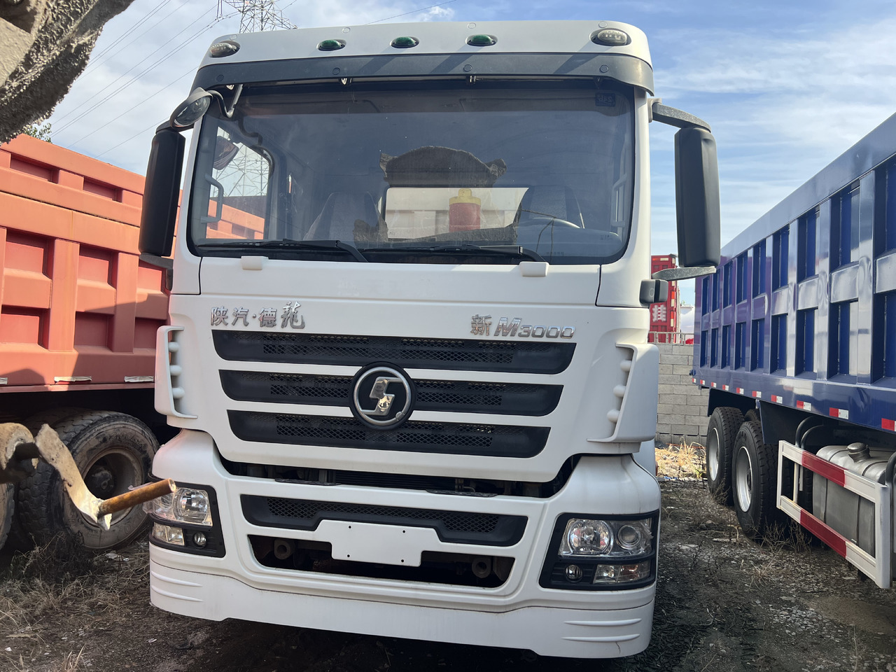 SHACMAN M3000 - Самосвал: фото 3 SHACMAN M3000 - Самосвал: фото 3