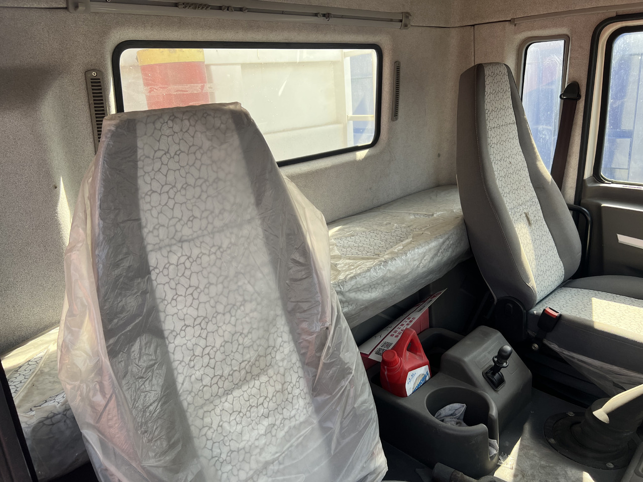 Самосвал SHACMAN M3000: фото 7