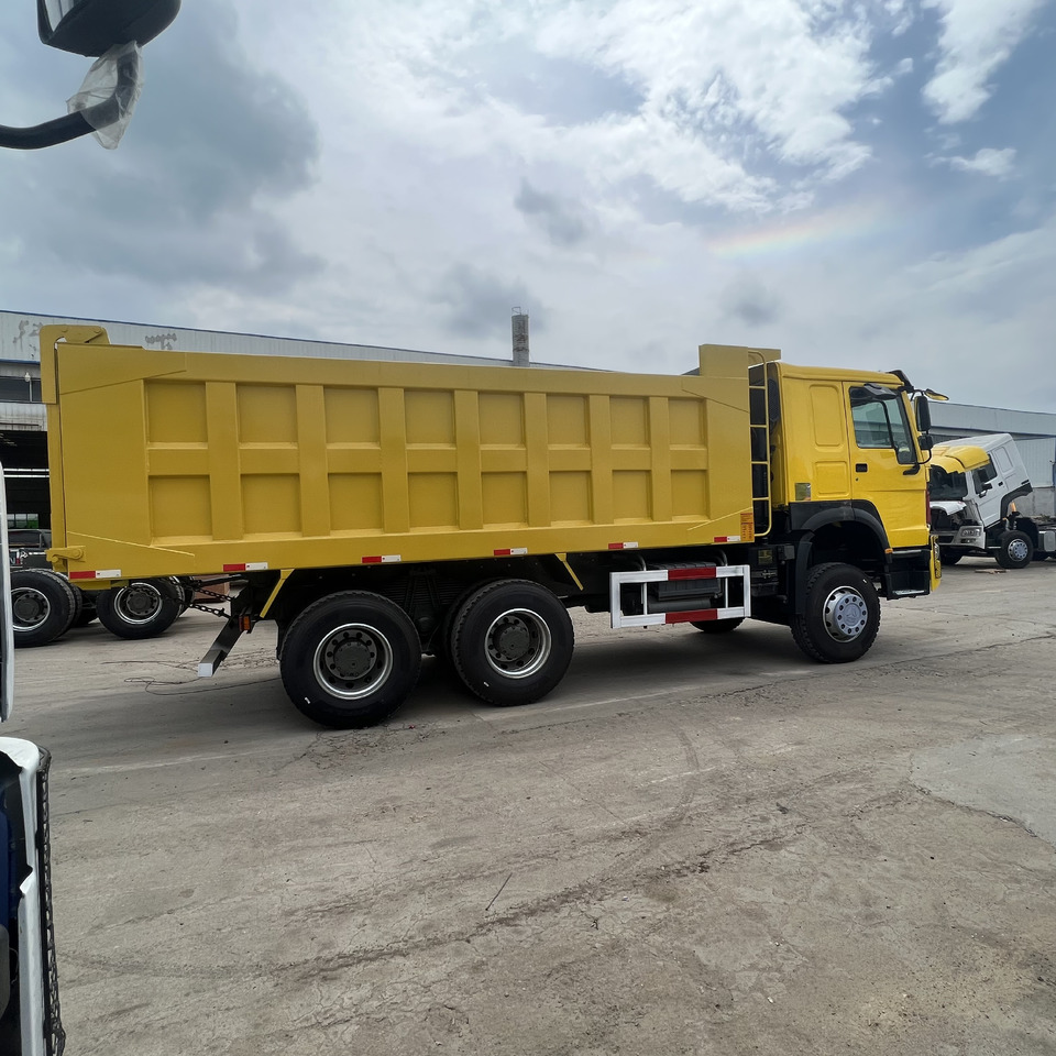 SINOTRUK HOWO 6x4 - Самосвал: фото 5 SINOTRUK HOWO 6x4 - Самосвал: фото 5