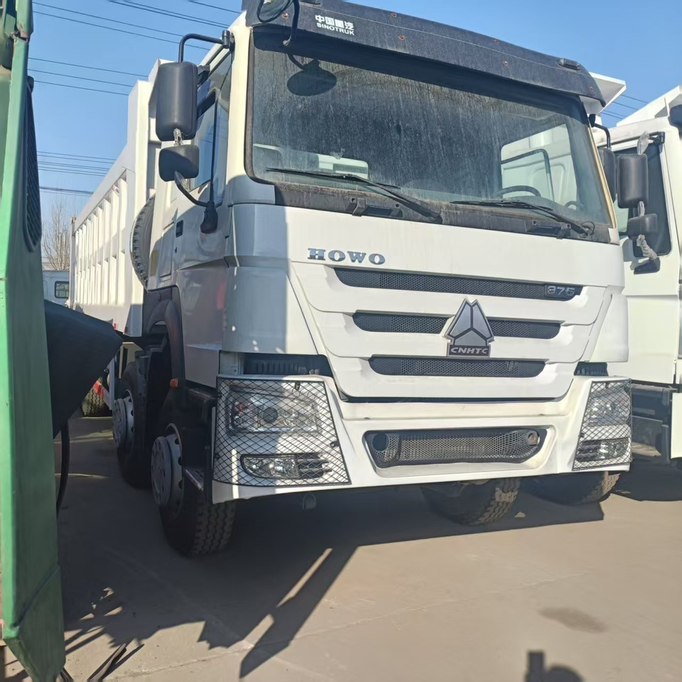 SINOTRUK HOWO 8x4 - Самосвал: фото 1 SINOTRUK HOWO 8x4 - Самосвал: фото 1