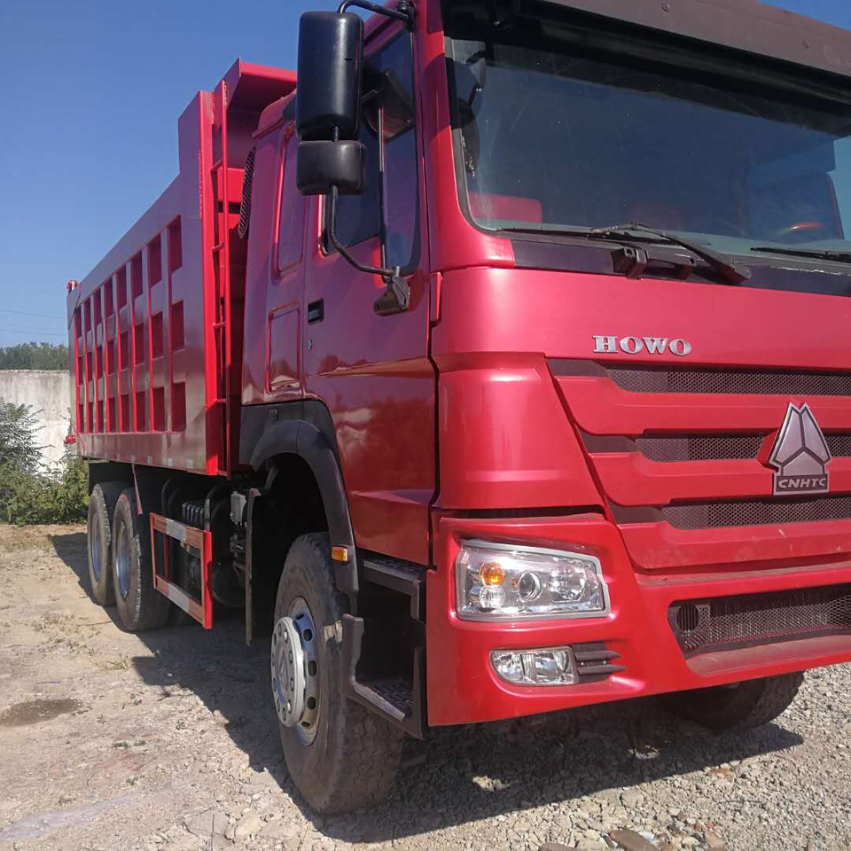 Самосвал SINOTRUK HOWO: фото 6