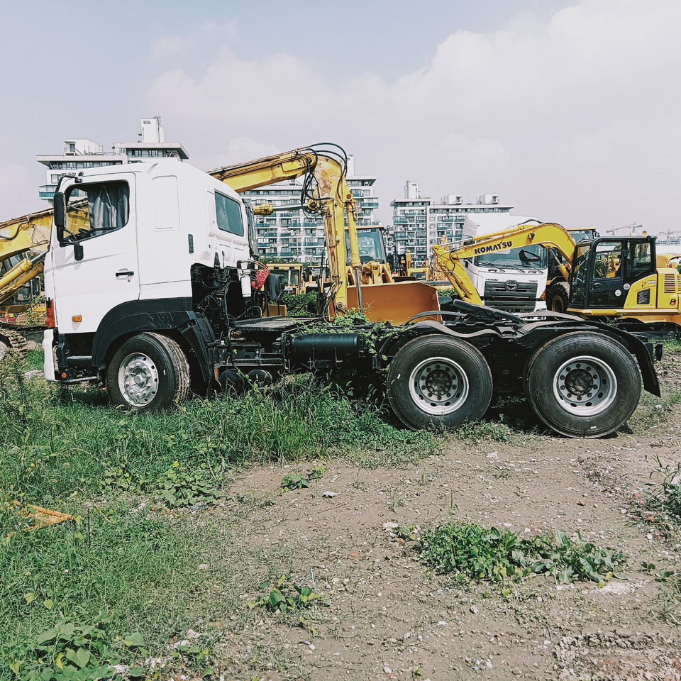 HINO 700 - Тягач: фото 5 HINO 700 - Тягач: фото 5