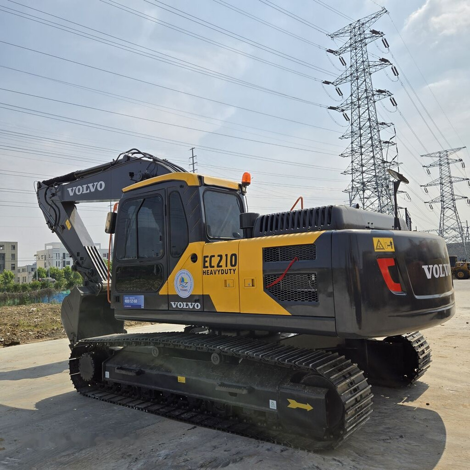 Volvo EC210 - Гусеничный экскаватор: фото 2 Volvo EC210 - Гусеничный экскаватор: фото 2