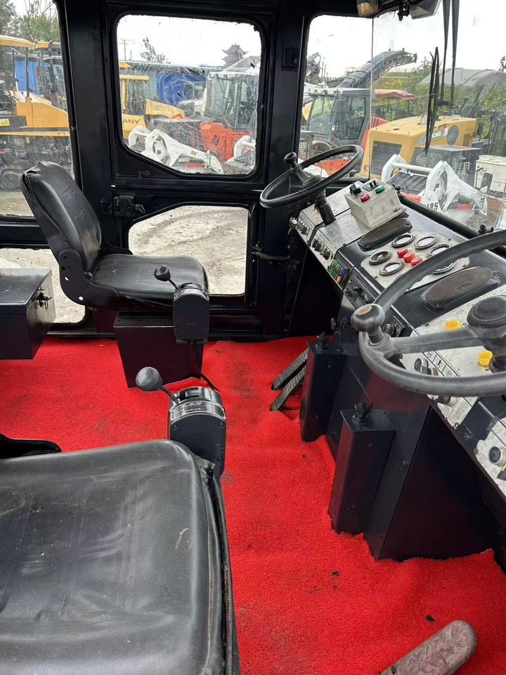 XCMG XP262 - Дорожный каток: фото 4 XCMG XP262 - Дорожный каток: фото 4
