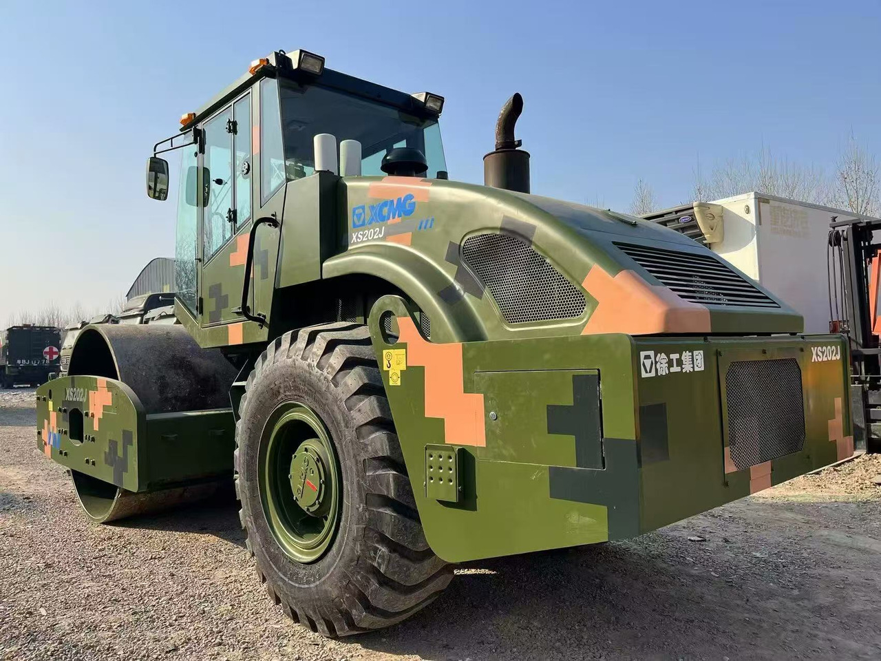 XCMG XS202J - Дорожный каток: фото 3 XCMG XS202J - Дорожный каток: фото 3