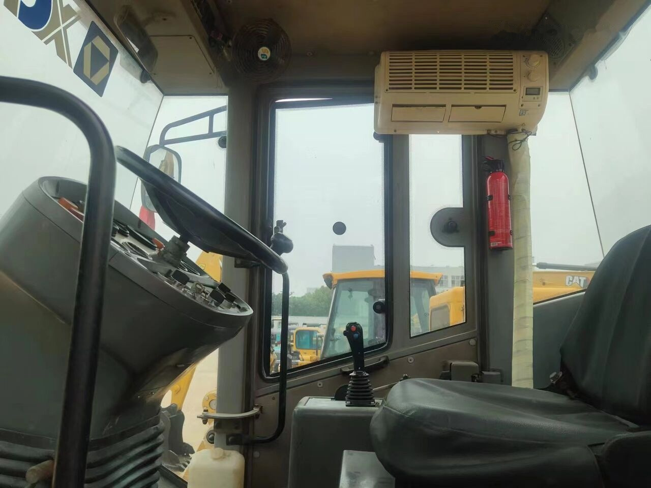 Компактор XCMG XS223J: фото 6 Компактор XCMG XS223J: фото 6