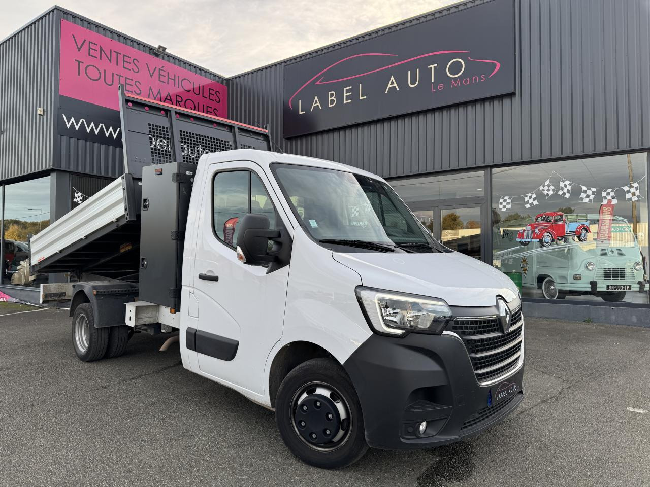 RENAULT MASTER 3T5 BENNE COFFRE RJ 2.3 DCI 145CH PROPULSION - Другая техника: фото 2 RENAULT MASTER 3T5 BENNE COFFRE RJ 2.3 DCI 145CH PROPULSION - Другая техника: фото 2