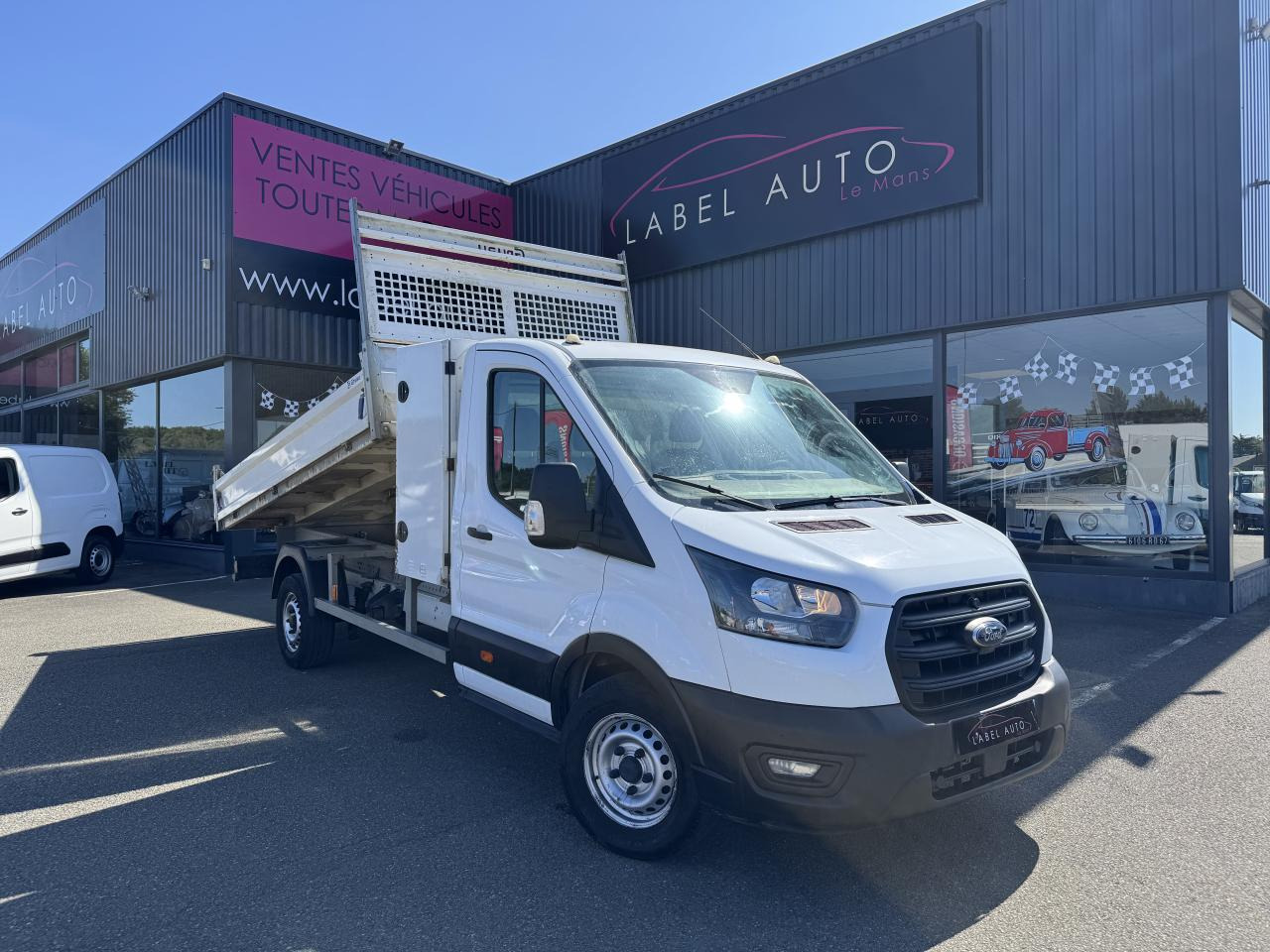 FORD TRANSIT BENNE COFFRE 350 L3 2.0 EcoBlue 170CH - Малотоннажный самосвал: фото 3 FORD TRANSIT BENNE COFFRE 350 L3 2.0 EcoBlue 170CH - Малотоннажный самосвал: фото 3
