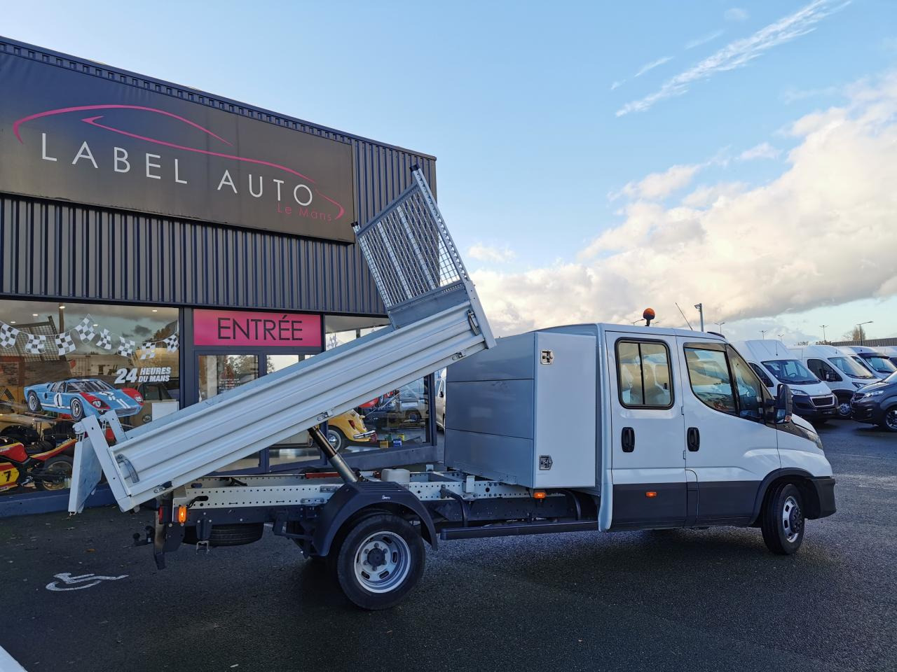 IVECO Daily 35 C 14H D/P S&S (Quad-Tor) CHASSIS DOUBLE CABINE 2014 35C/35S CHASSIS CABINE DOUBLE Chas - Малотоннажный самосвал, Грузопассажирский фургон: фото 5 IVECO Daily 35 C 14H D/P S&S (Quad-Tor) CHASSIS DOUBLE CABINE 2014 35C/35S CHASSIS CABINE DOUBLE Chas - Малотоннажный самосвал, Грузопассажирский фургон: фото 5