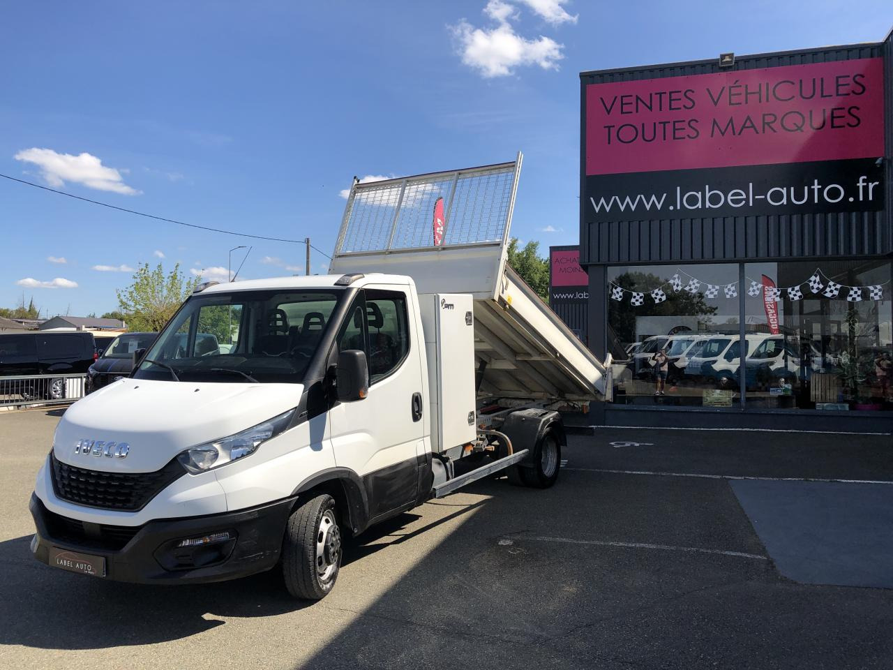 Малотоннажный самосвал IVECO Daily 35C14 3T5 BENNE + COFFRE RJ 2.3L 140CH: фото 6