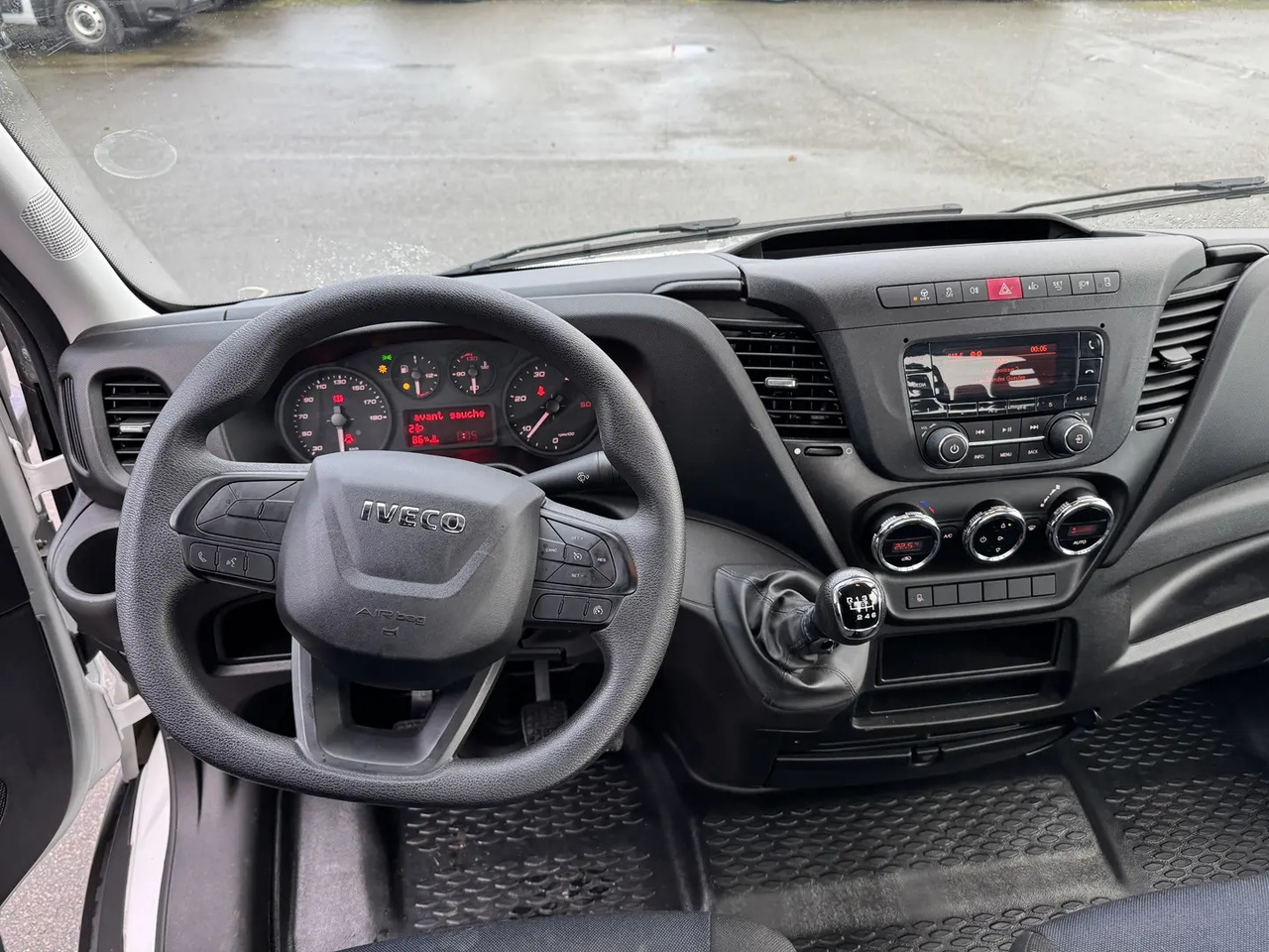 Iveco Daily 35S16 EMPATTEMENT 4100 - Эвакуатор: фото 3 Iveco Daily 35S16 EMPATTEMENT 4100 - Эвакуатор: фото 3