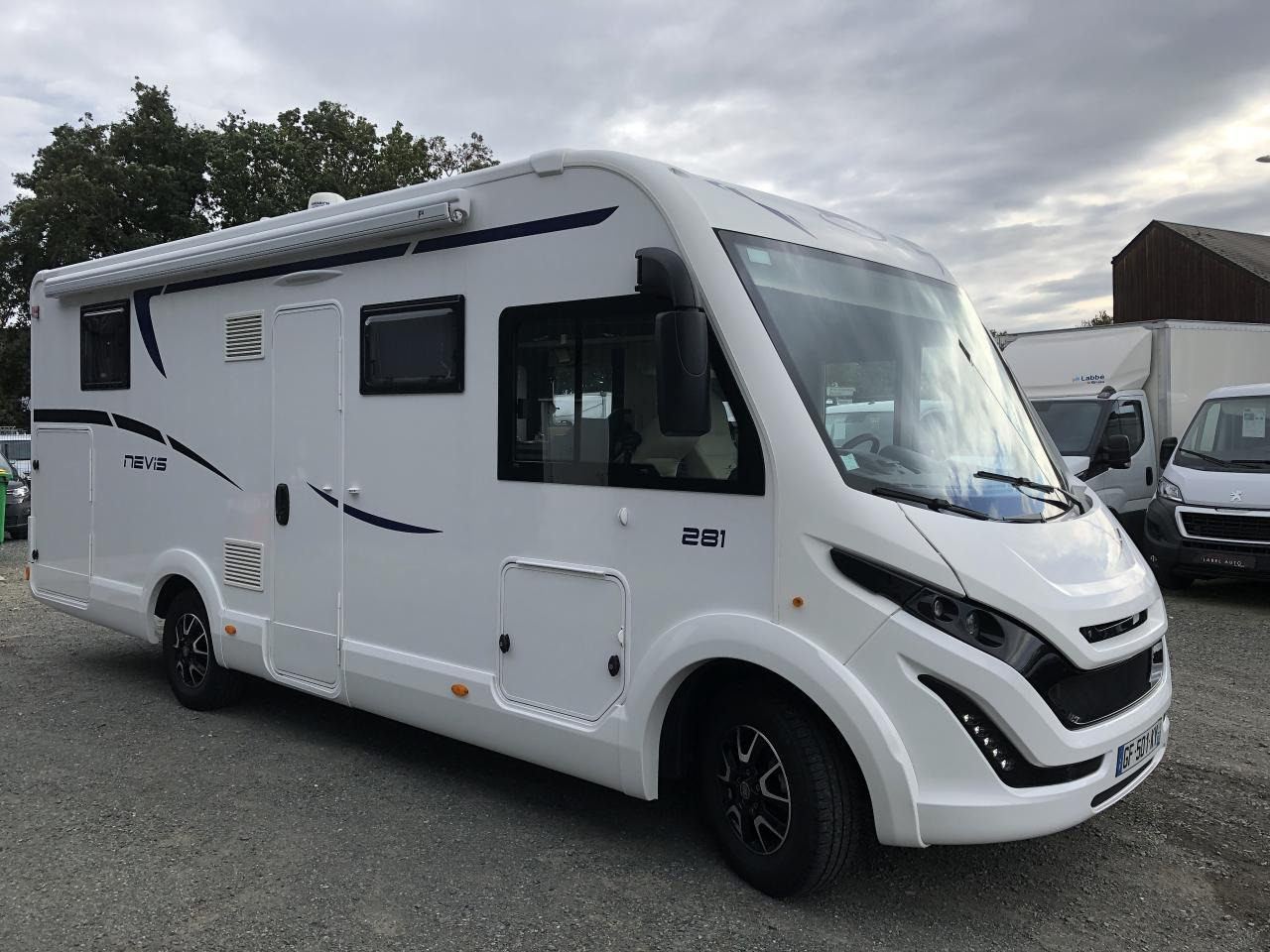 MC LOUIS NEVIS 281 - Интегрированный автодом: фото 4 MC LOUIS NEVIS 281 - Интегрированный автодом: фото 4