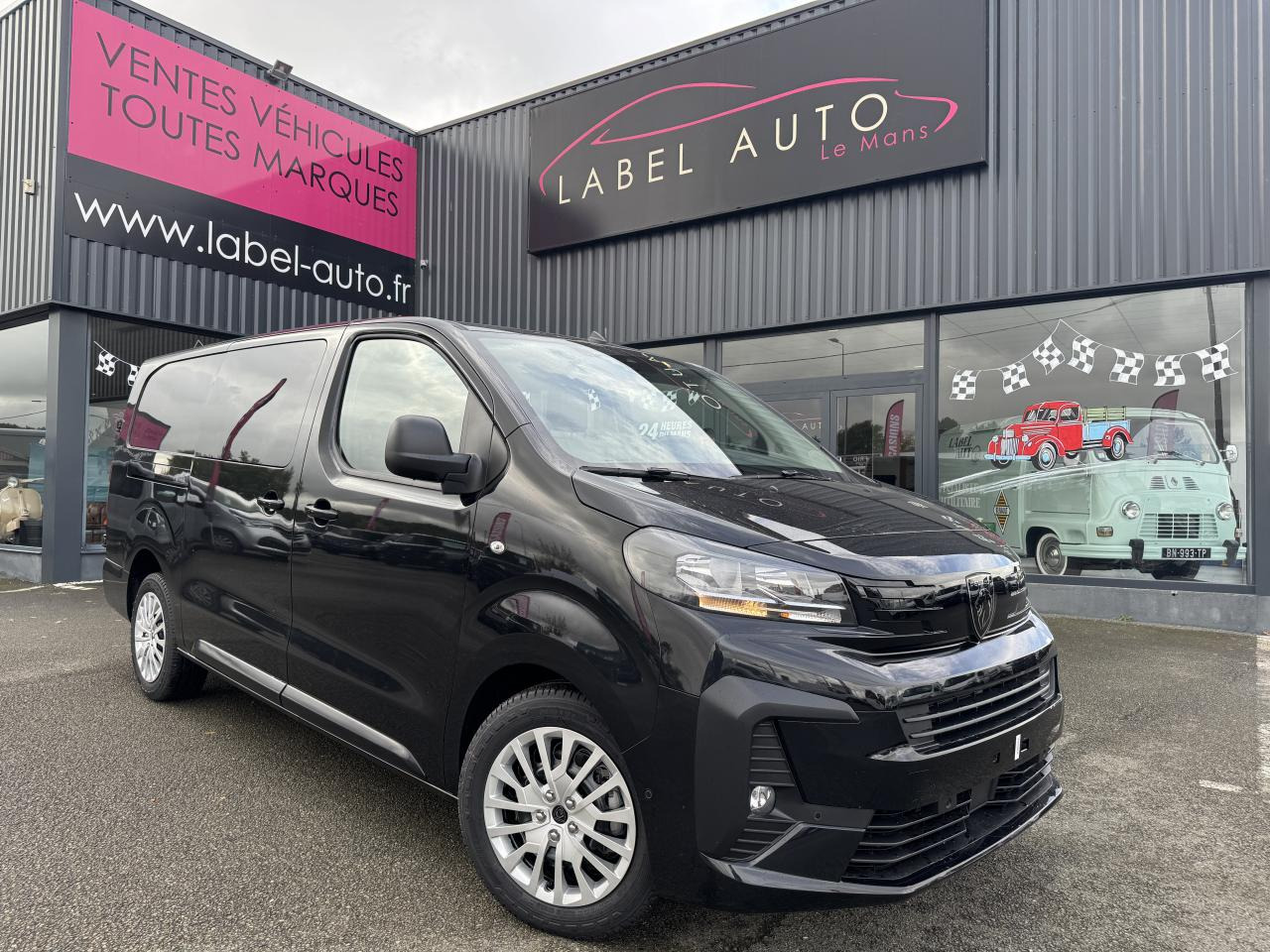 PEUGEOT Expert XL 2.0 BlueHDi - 180 S&S - BV EAT8 III CABINE APPROFONDIE Fourgon Cabine approfondie Fix - Цельнометаллический фургон: фото 1 PEUGEOT Expert XL 2.0 BlueHDi - 180 S&S - BV EAT8 III CABINE APPROFONDIE Fourgon Cabine approfondie Fix - Цельнометаллический фургон: фото 1