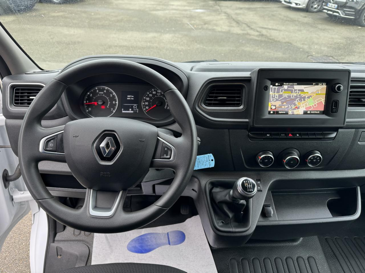 RENAULT MASTER 3T5 2.3 DCI 150CH GRAND CONFORT - Цельнометаллический фургон: фото 4 RENAULT MASTER 3T5 2.3 DCI 150CH GRAND CONFORT - Цельнометаллический фургон: фото 4