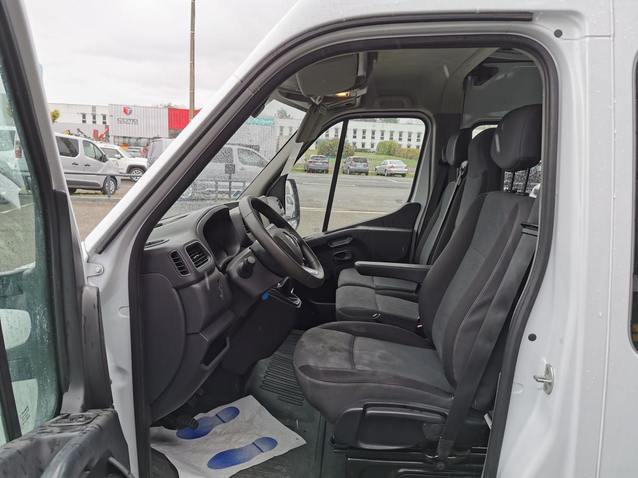 RENAULT Master Grand Confort F3500 L2H2 2.3 Blue dCi - 150 Euro 6e  III CABINE APPROFONDIE Cabine approfondi - Цельнометаллический фургон: фото 5 RENAULT Master Grand Confort F3500 L2H2 2.3 Blue dCi - 150 Euro 6e  III CABINE APPROFONDIE Cabine approfondi - Цельнометаллический фургон: фото 5