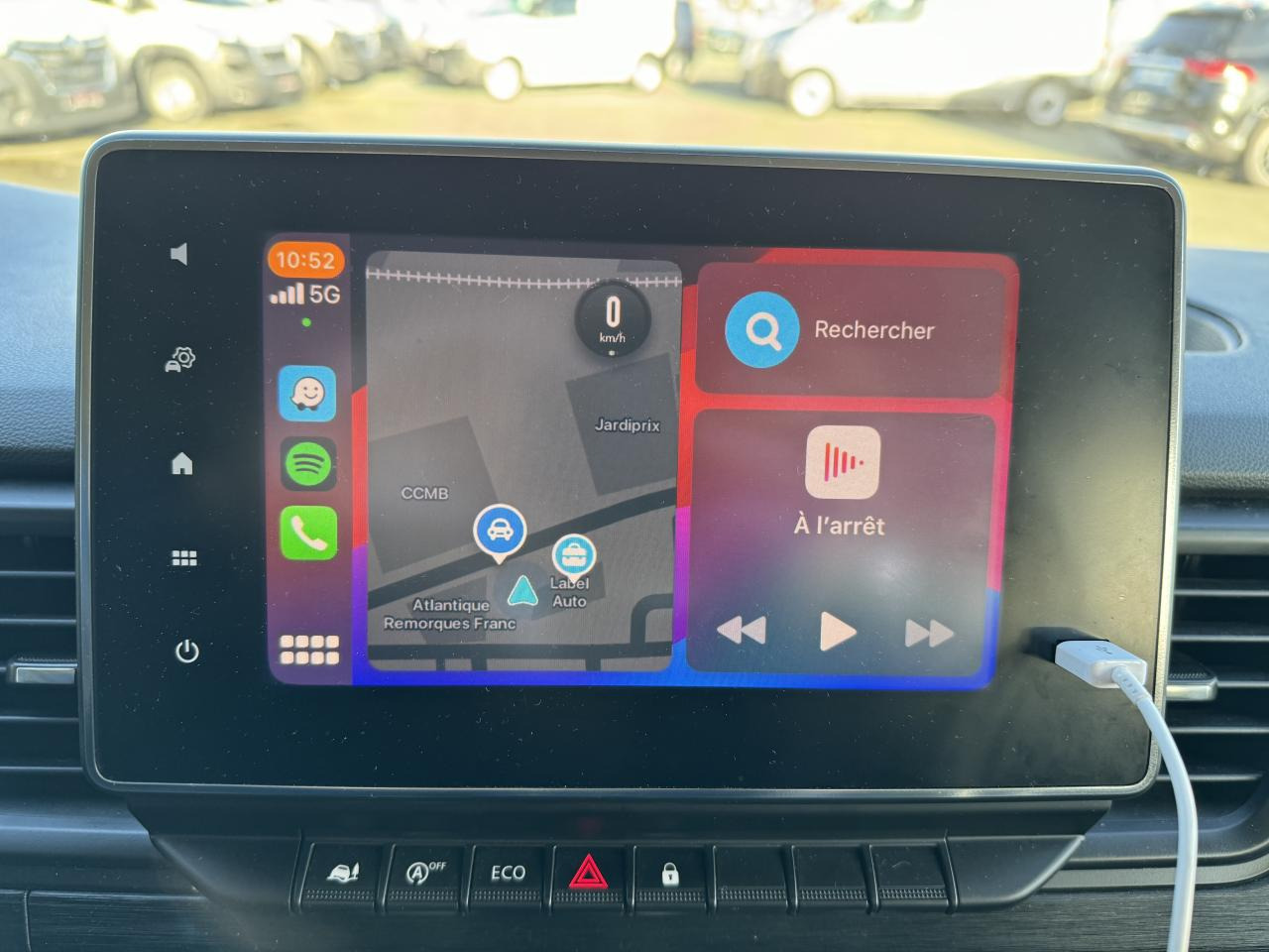 Грузопассажирский фургон RENAULT Trafic L2 2.0 Energy dCi - 150 - S&S III COMBI Combi Zen L2H1 PHASE 3: фото 11 Грузопассажирский фургон RENAULT Trafic L2 2.0 Energy dCi - 150 - S&S III COMBI Combi Zen L2H1 PHASE 3: фото 11