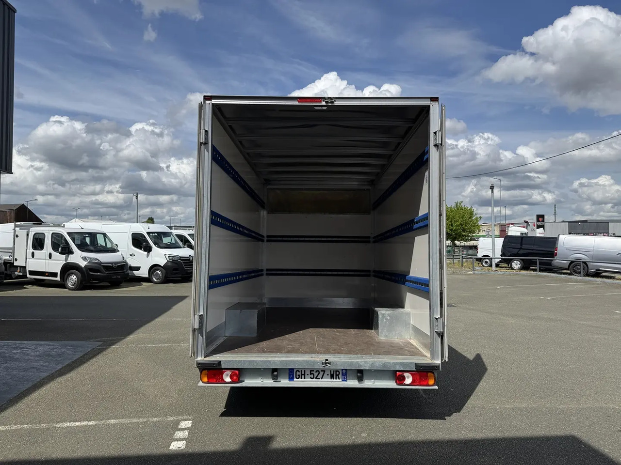 Renault Master F3500 L3H1 2.3 BLUE DCI 145CH CONFORT EUROVI - Фургон с закрытым кузовом: фото 2 Renault Master F3500 L3H1 2.3 BLUE DCI 145CH CONFORT EUROVI - Фургон с закрытым кузовом: фото 2