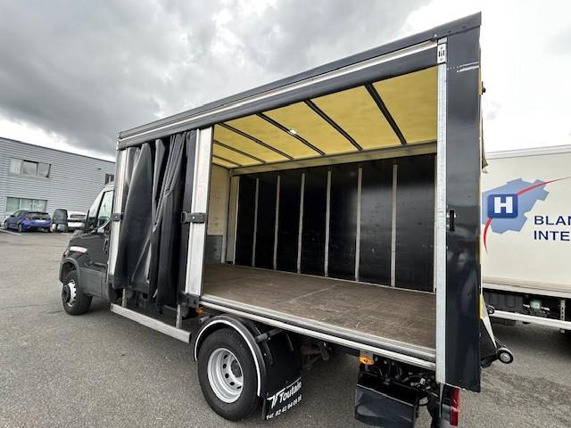 Iveco Daily 70C16 Plateau Brasseur Rideaux coulissant Hayon rabattable - Тентованный фургон: фото 4 Iveco Daily 70C16 Plateau Brasseur Rideaux coulissant Hayon rabattable - Тентованный фургон: фото 4