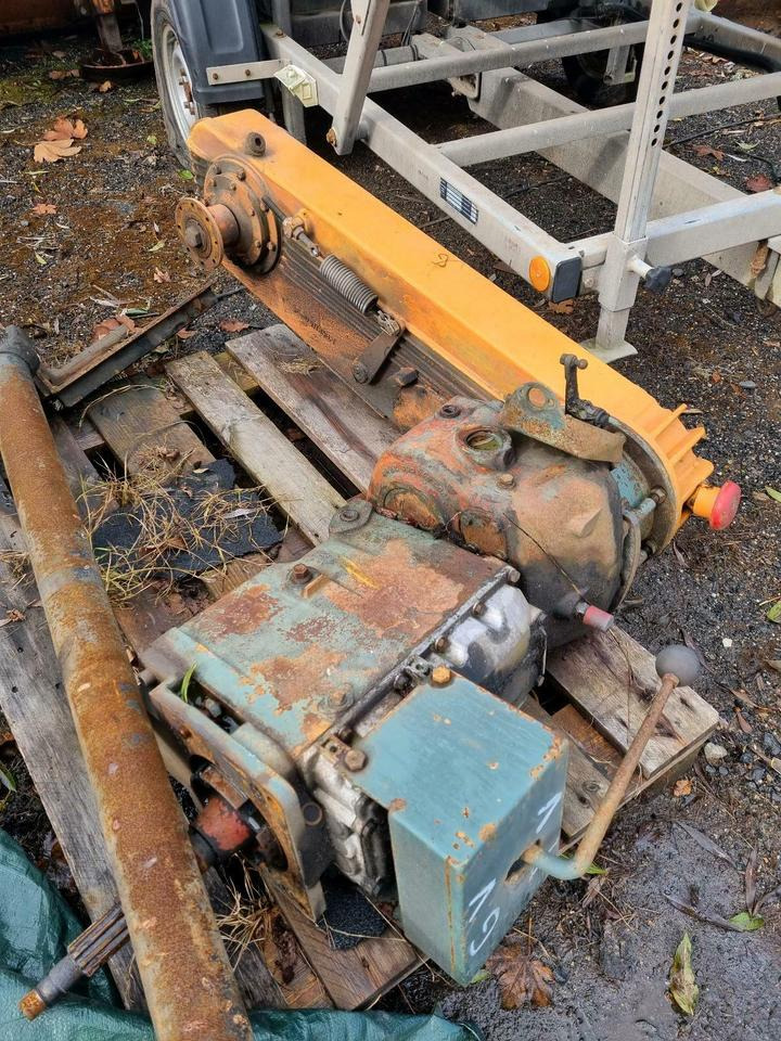 Bananengetriebe Unimog Schneefräse Getriebe Schmidt Schneeschleud - Коробка передач для Коммунальной и специальной техники: фото 1 Bananengetriebe Unimog Schneefräse Getriebe Schmidt Schneeschleud - Коробка передач для Коммунальной и специальной техники: фото 1