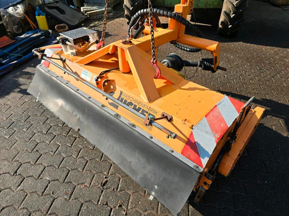 Dücker HDK 160 Kehrmaschine Straßenkehrmaschine Kehrbesen für Multicar Tremo Iseki Kubota - Щетка: фото 5 Dücker HDK 160 Kehrmaschine Straßenkehrmaschine Kehrbesen für Multicar Tremo Iseki Kubota - Щетка: фото 5