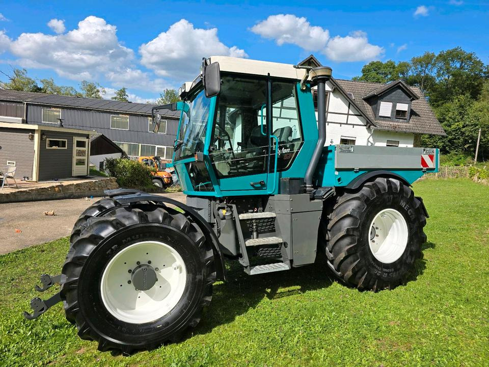 Fendt Xylon 524 Ez. 2003 50kmh 7900 Stunden Traktor Schlepper 522 520 - Трактор: фото 4 Fendt Xylon 524 Ez. 2003 50kmh 7900 Stunden Traktor Schlepper 522 520 - Трактор: фото 4