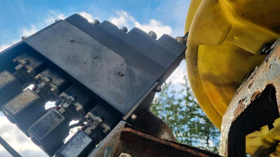 IMS Solestreuer Salzstreuer 5m3 V-Pad Salzsilo Winterdienst LKW Sole Sprühanlage IMSSN Küpper Weisser Schmidt - Разбрасыватель песка/ Соли: фото 3 IMS Solestreuer Salzstreuer 5m3 V-Pad Salzsilo Winterdienst LKW Sole Sprühanlage IMSSN Küpper Weisser Schmidt - Разбрасыватель песка/ Соли: фото 3