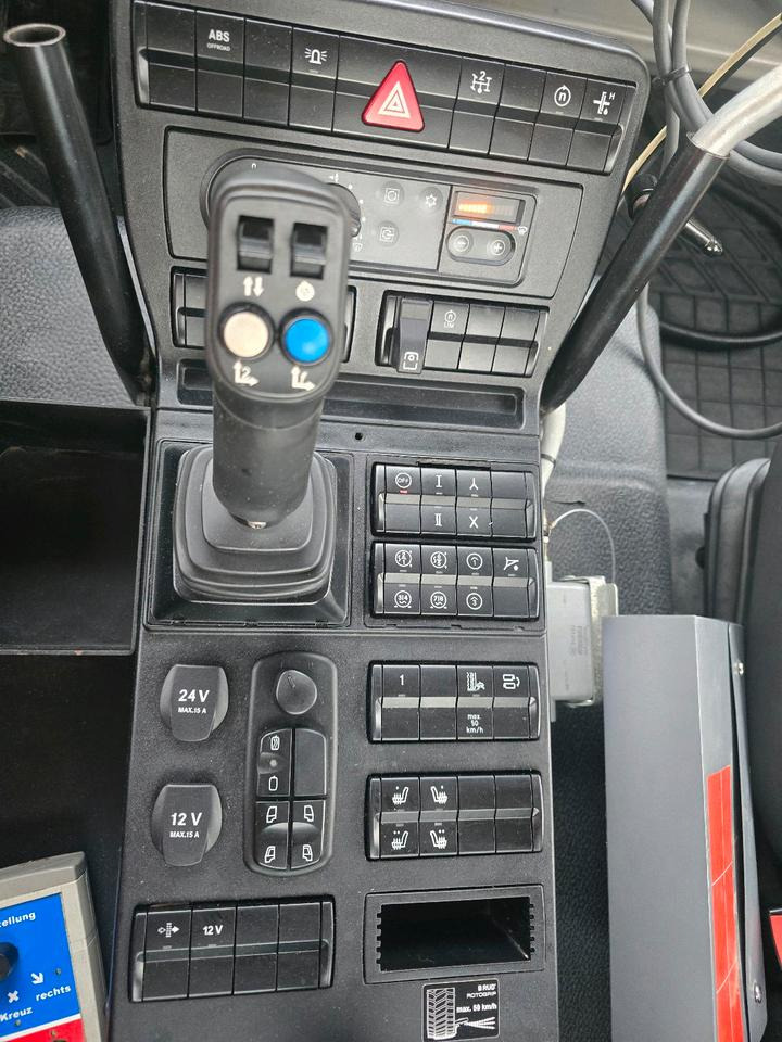 Коммунальная/ Специальная техника Unimog U 530 EAS Easy-Drive Variopilot U527 535 430 427 423 Mercedes-Benz 405: фото 17
