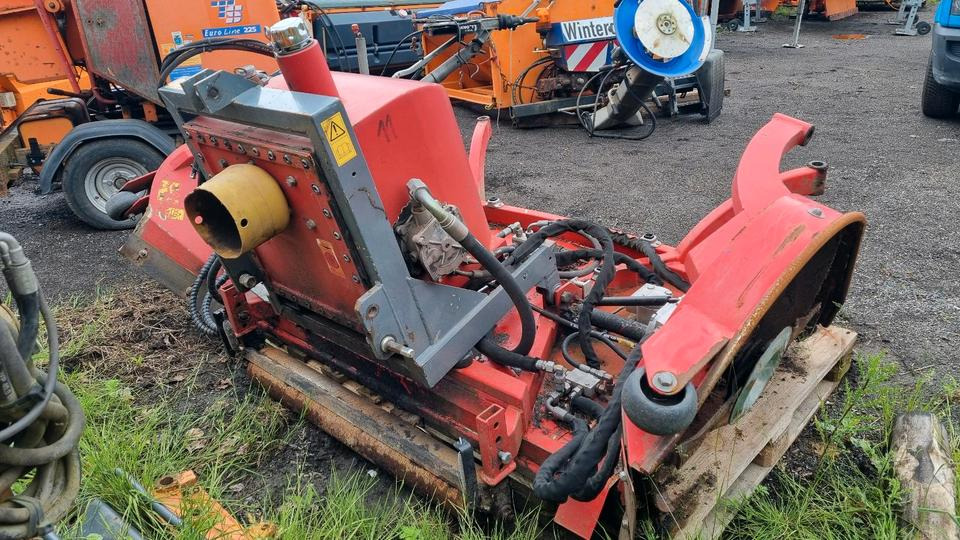 Loipfinger T320KLM Mähwerk Mulchgerät Mulchmäher für Aebi Kubota Iseki Deutz Fendt - Газонокосилка: фото 4 Loipfinger T320KLM Mähwerk Mulchgerät Mulchmäher für Aebi Kubota Iseki Deutz Fendt - Газонокосилка: фото 4