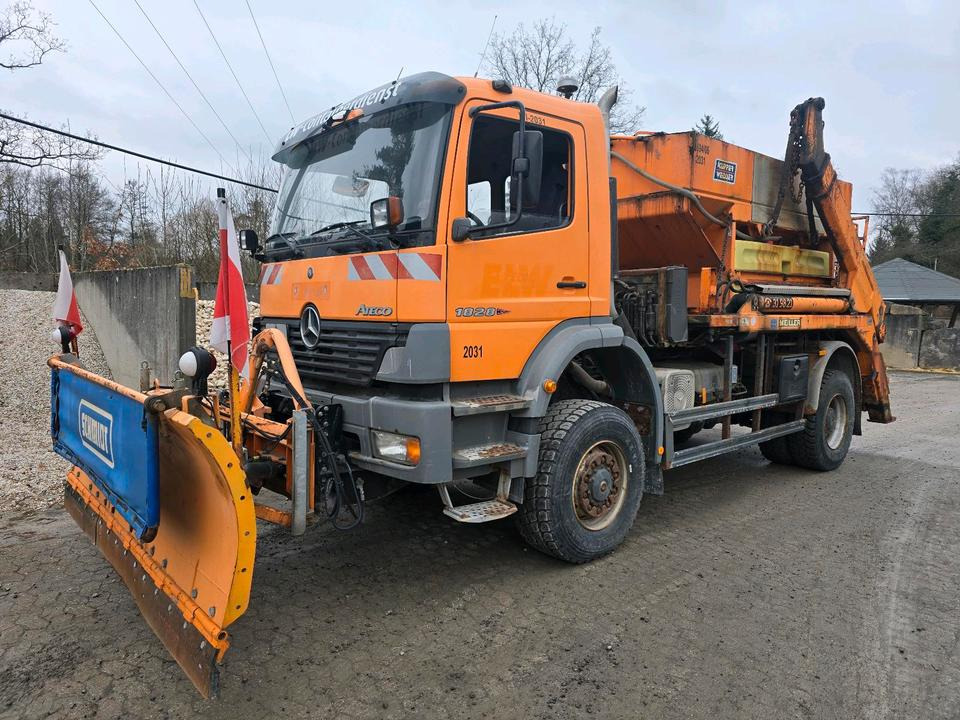 Mercedes-Benz Atego 1828 AK Absetzkipper Meiller Schmidt Schneepflug Küpper-Weisser Salzstreuer Allrad - Снегоуборочная машина: фото 1 Mercedes-Benz Atego 1828 AK Absetzkipper Meiller Schmidt Schneepflug Küpper-Weisser Salzstreuer Allrad - Снегоуборочная машина: фото 1