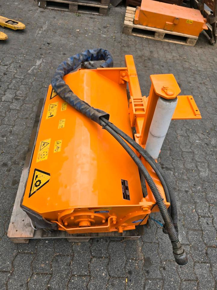Mulag Mulchkopf MK-MSL Mähkorb Leitplankenmäher Mähausleger Böschungsmäher Böschungsmulcher Dücker Unimog 405 U300 400 500 427 423 530 - Косилка-измельчитель: фото 2 Mulag Mulchkopf MK-MSL Mähkorb Leitplankenmäher Mähausleger Böschungsmäher Böschungsmulcher Dücker Unimog 405 U300 400 500 427 423 530 - Косилка-измельчитель: фото 2