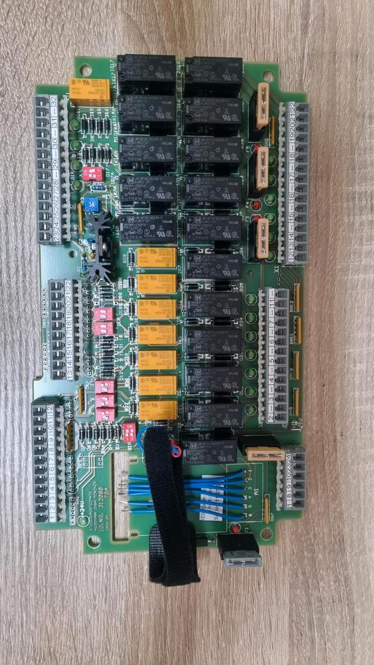 Platine Beilhack Seitenschneepflug 1053437-1 / 65-312080 Steuerplatine Steuerung - Блок управления для Коммунальной и специальной техники: фото 1 Platine Beilhack Seitenschneepflug 1053437-1 / 65-312080 Steuerplatine Steuerung - Блок управления для Коммунальной и специальной техники: фото 1