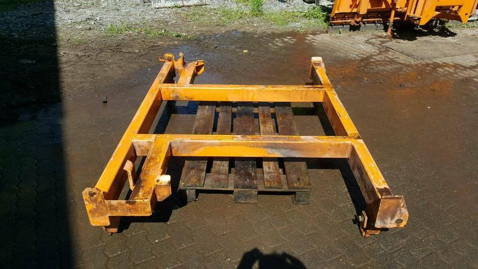 Rahmen für Unimog U 400 300 500 Salzstreuer winterdienst Schmidt - Рама/ Шасси для Коммунальной и специальной техники: фото 2 Rahmen für Unimog U 400 300 500 Salzstreuer winterdienst Schmidt - Рама/ Шасси для Коммунальной и специальной техники: фото 2