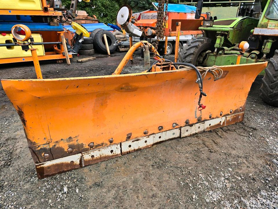 Schmidt Schneepflug F3 Schneeschild Schneeschieber CP3 3 2 1 für Unimog Mercedes-Benz - Отвал для снега: фото 4 Schmidt Schneepflug F3 Schneeschild Schneeschieber CP3 3 2 1 für Unimog Mercedes-Benz - Отвал для снега: фото 4