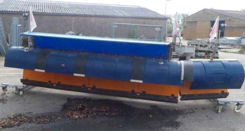 Schneepflug Schmidt ML 51-A 5,1m Schneeschild Schneeschieber Schmidt passend für LKW Autobahn Winterdienst - Отвал для снега: фото 4 Schneepflug Schmidt ML 51-A 5,1m Schneeschild Schneeschieber Schmidt passend für LKW Autobahn Winterdienst - Отвал для снега: фото 4