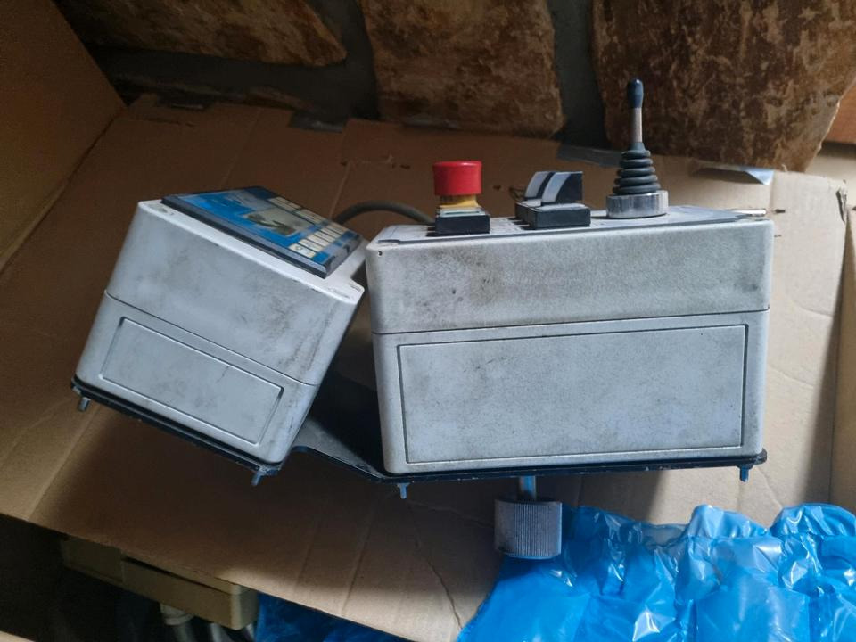 Steuerung Bedienung Bedienpult Mulag Randstreifenmäher FME MKM - Блок управления для Коммунальной и специальной техники: фото 2 Steuerung Bedienung Bedienpult Mulag Randstreifenmäher FME MKM - Блок управления для Коммунальной и специальной техники: фото 2