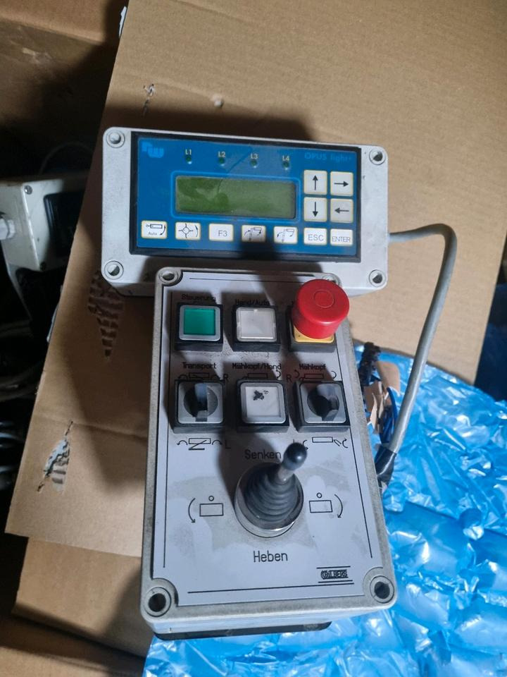 Steuerung Bedienung Bedienpult Mulag Randstreifenmäher FME MKM - Блок управления для Коммунальной и специальной техники: фото 1 Steuerung Bedienung Bedienpult Mulag Randstreifenmäher FME MKM - Блок управления для Коммунальной и специальной техники: фото 1