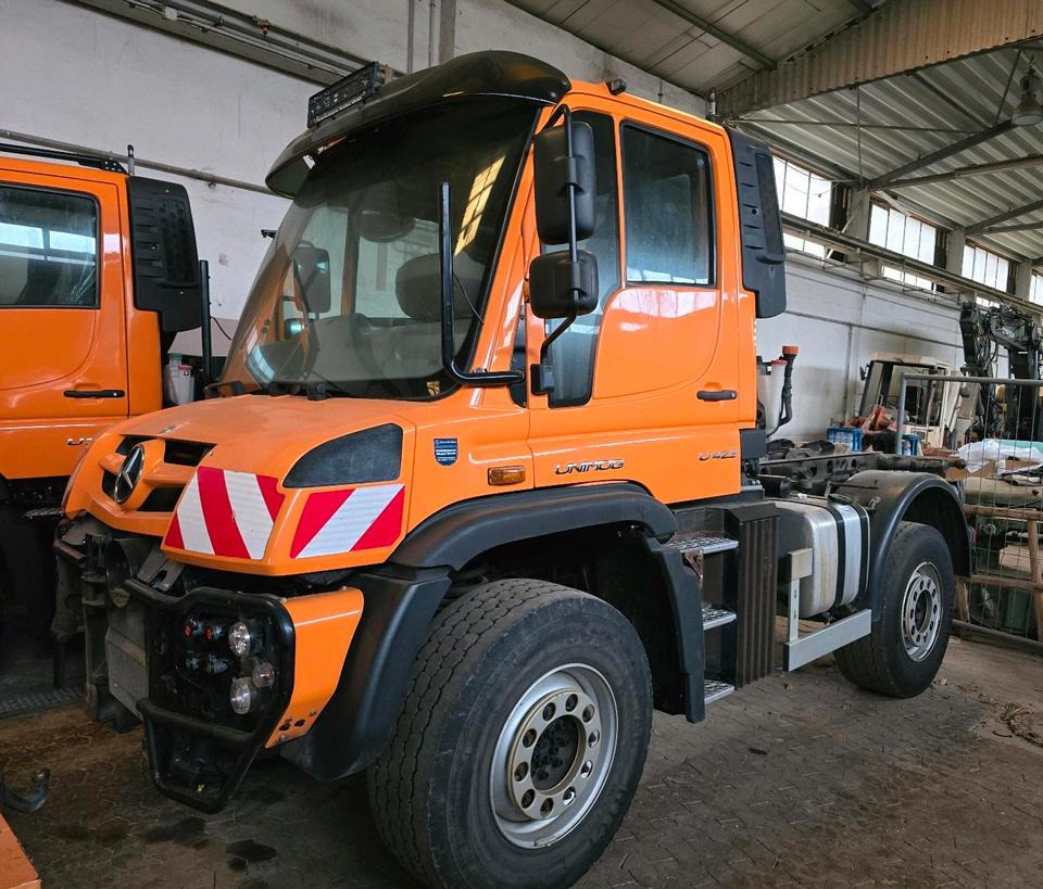 Unimog U423 EAS NKS-Z-UGE-43 Mercedes-Benz 405/10 405/12 UGE Mercedes-Benz U 318 323 327 423 427 429 430 EasyDrive Variopilot - Грузовик-шасси, Коммунальная/ Специальная техника: фото 1 Unimog U423 EAS NKS-Z-UGE-43 Mercedes-Benz 405/10 405/12 UGE Mercedes-Benz U 318 323 327 423 427 429 430 EasyDrive Variopilot - Грузовик-шасси, Коммунальная/ Специальная техника: фото 1