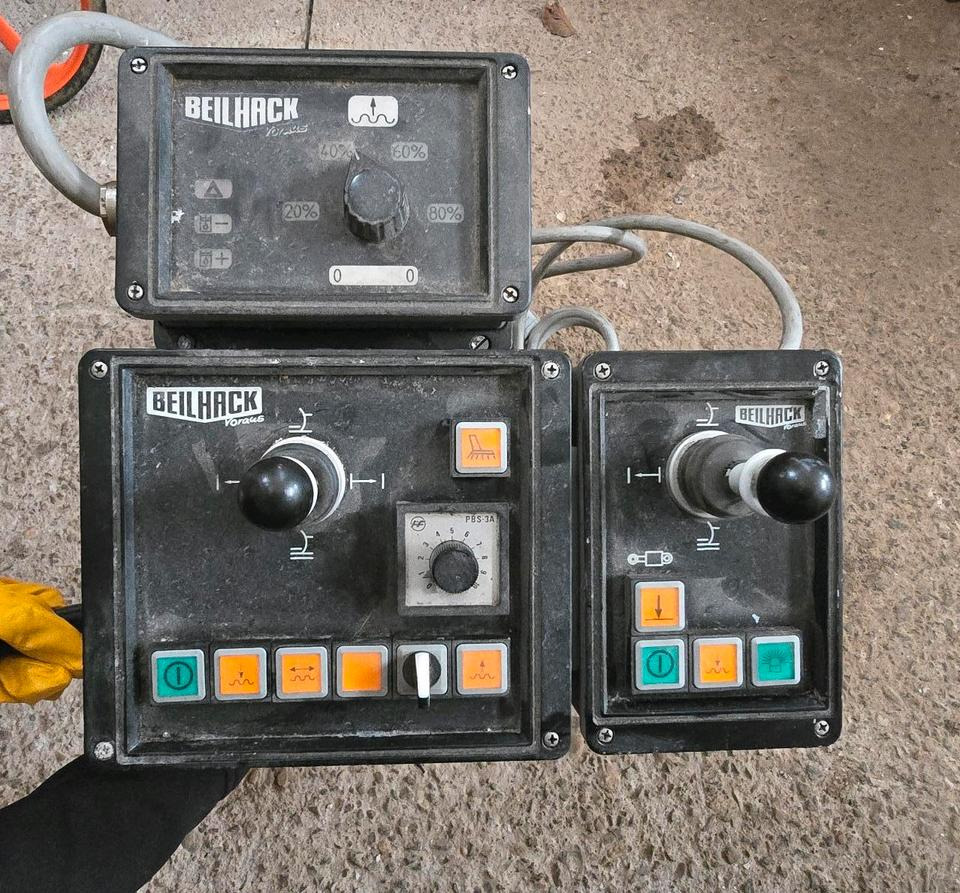 Beilhack Schneepflug Steuerung Kommunalhydraulik LKW Seitenschneepflug Controller Bedienung Steuereinheit - Запчасти для Снегоуборочных машин: фото 1 Beilhack Schneepflug Steuerung Kommunalhydraulik LKW Seitenschneepflug Controller Bedienung Steuereinheit - Запчасти для Снегоуборочных машин: фото 1