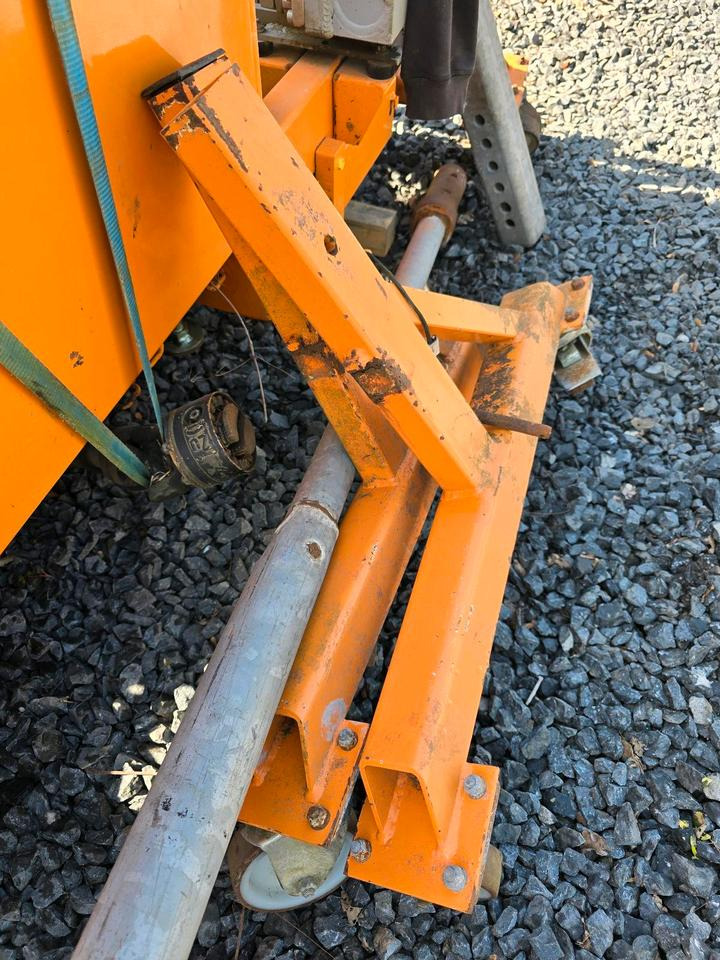 Stützen für Schmidt Beilhack Schneepflug MF PV PEV Schneepflüge Schneeschild Schneeschieber Winterdienst - Запчасти для Снегоуборочных машин: фото 3 Stützen für Schmidt Beilhack Schneepflug MF PV PEV Schneepflüge Schneeschild Schneeschieber Winterdienst - Запчасти для Снегоуборочных машин: фото 3