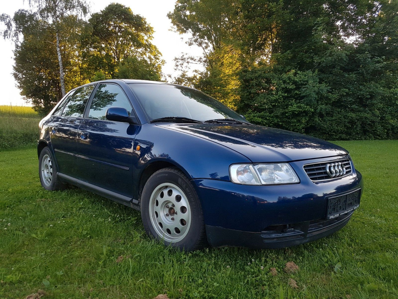 Audi A3 1.9TDI *4-TÜREN*KLIMAAUTOMATIK*AHK* - Легковой автомобиль: фото 1 Audi A3 1.9TDI *4-TÜREN*KLIMAAUTOMATIK*AHK* - Легковой автомобиль: фото 1