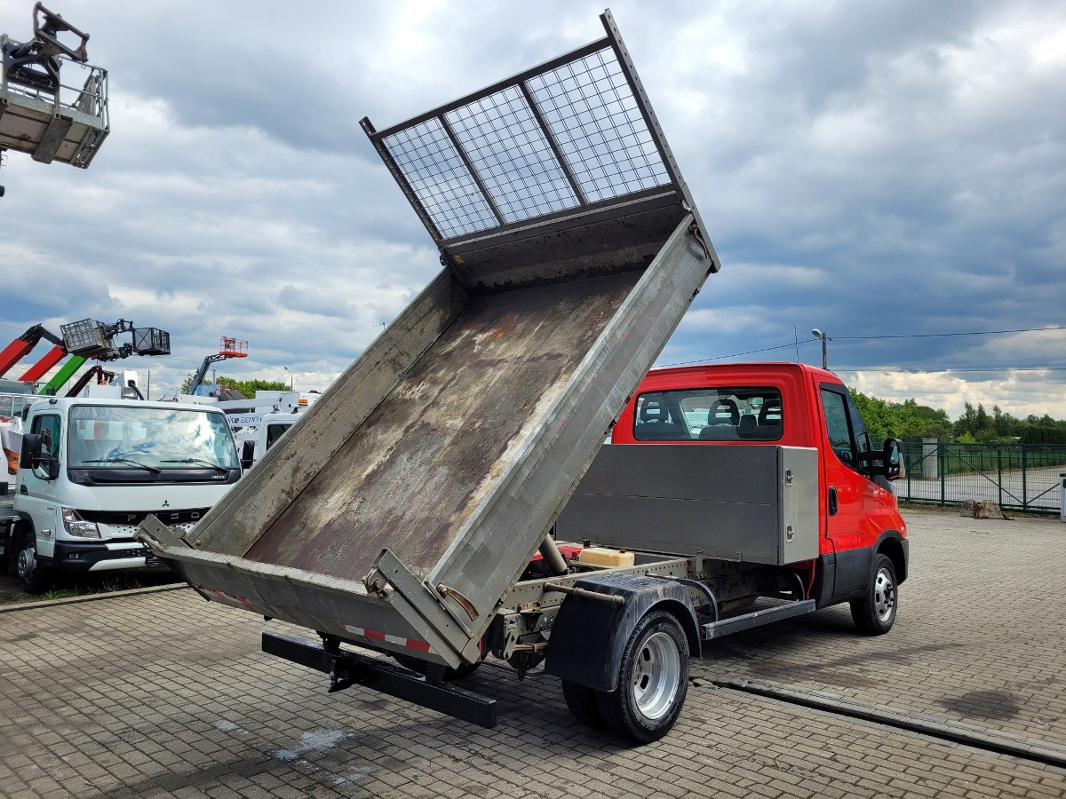 Iveco Iveco Daily 35C13 wywrotka - Малотоннажный самосвал: фото 3 Iveco Iveco Daily 35C13 wywrotka - Малотоннажный самосвал: фото 3