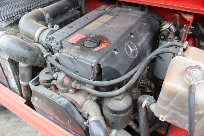 Ładowarka 4x4 obrotowa teleskopowa Manitou MRT 2150 Privilege - Телескопический погрузчик: фото 5 Ładowarka 4x4 obrotowa teleskopowa Manitou MRT 2150 Privilege - Телескопический погрузчик: фото 5