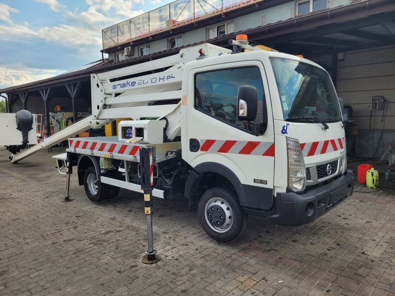 Nissan Cabstar NT400 podnośnik koszowy 20 m Oil&Steel Snake 2010 Plus - Грузовик с подъемником: фото 1 Nissan Cabstar NT400 podnośnik koszowy 20 m Oil&Steel Snake 2010 Plus - Грузовик с подъемником: фото 1