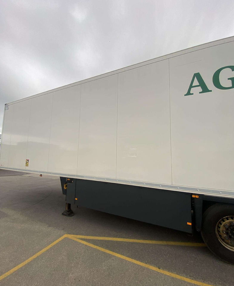 Полуприцеп-рефрижератор Schmitz SCHMITZ SKO 7cm 2DECK: фото 8 Полуприцеп-рефрижератор Schmitz SCHMITZ SKO 7cm 2DECK: фото 8