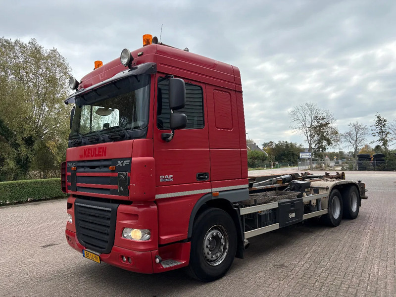 DAF XF 105 . 410 / 6X2 / MULTILIFT XR 26S61 / APK - TUV OKTOBER 2025 / EURO 5 / AUTOMAAT / - Крюковой мультилифт: фото 2 DAF XF 105 . 410 / 6X2 / MULTILIFT XR 26S61 / APK - TUV OKTOBER 2025 / EURO 5 / AUTOMAAT / - Крюковой мультилифт: фото 2