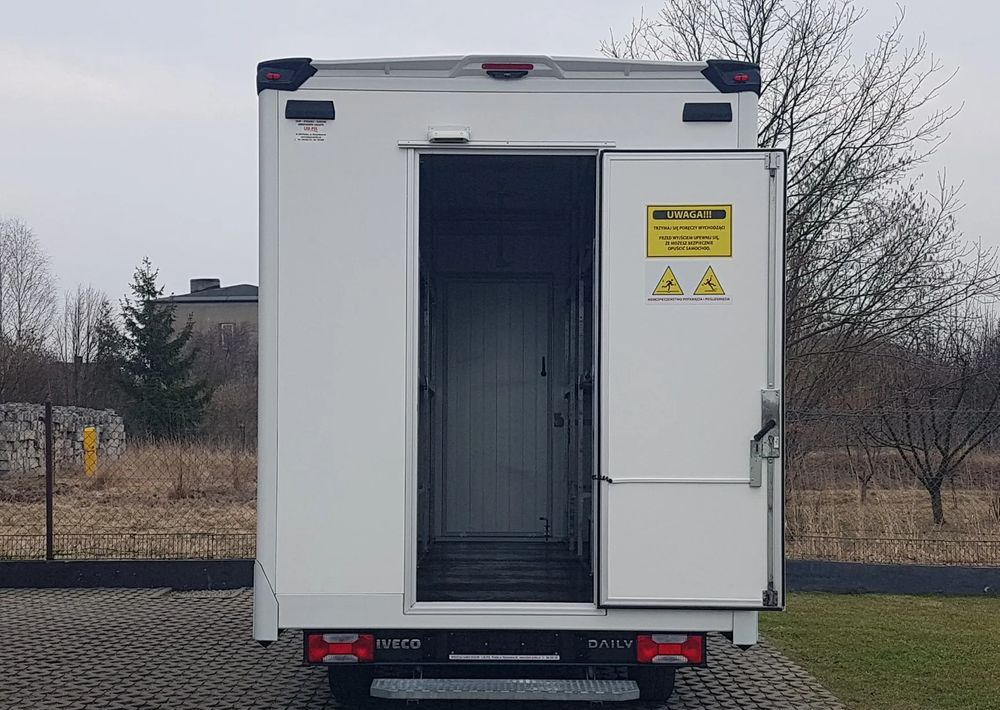 Iveco DAILY KONTENER NISKOPODŁOGOWY 4,43x2,23x2,42 SKLEP BAR FOODTRUCK KAMPER KLIMA - Дом на колесах: фото 5 Iveco DAILY KONTENER NISKOPODŁOGOWY 4,43x2,23x2,42 SKLEP BAR FOODTRUCK KAMPER KLIMA - Дом на колесах: фото 5