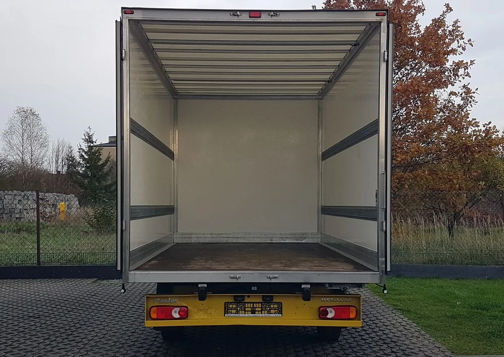 Renault MASTER KONTENER 8EP 4,21x2,23x2,22 KLIMA KRAJOWY MANUAL 6-BIEGÓW - Фургон с закрытым кузовом: фото 5 Renault MASTER KONTENER 8EP 4,21x2,23x2,22 KLIMA KRAJOWY MANUAL 6-BIEGÓW - Фургон с закрытым кузовом: фото 5