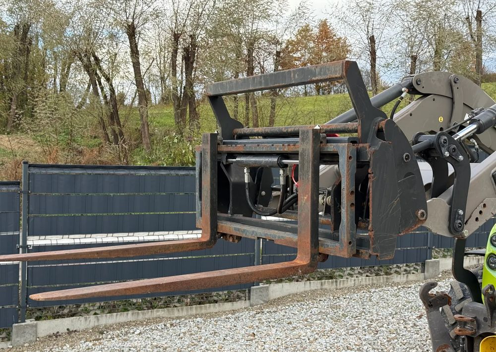 Claas * 240 F NEXOS CLAAS * 4x4 * Sadowniczy * Tur MX F304 * TUZ * Wałek WOM* Ciągnik * Traktor * - Трактор: фото 2 Claas * 240 F NEXOS CLAAS * 4x4 * Sadowniczy * Tur MX F304 * TUZ * Wałek WOM* Ciągnik * Traktor * - Трактор: фото 2